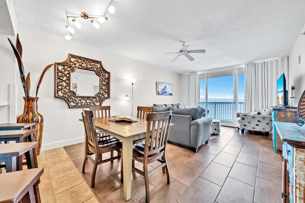 Majestic Beach Towers 1 1304 - photo 12