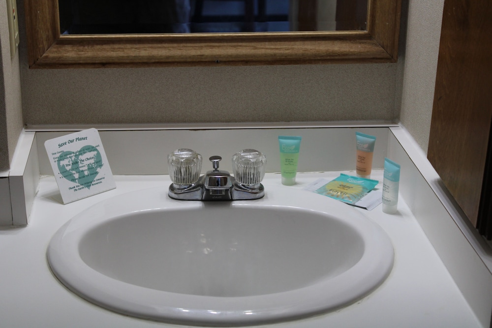 Lockview Motel - photo 29