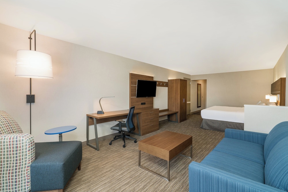 Holiday Inn Express Radcliff Fort Knox by IHG - photo 21