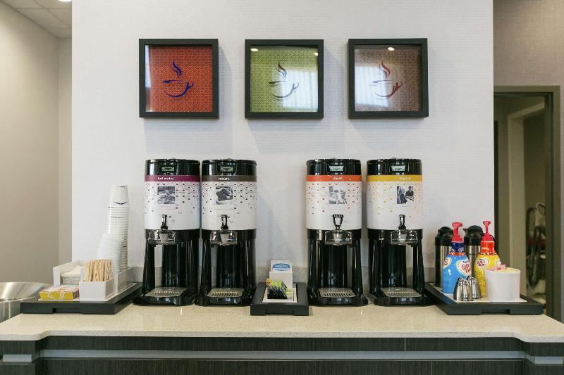 Hampton Inn & Suites Stroud - photo 154