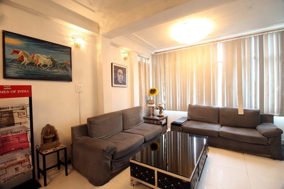 Malik Continental — New Delhi — photo 4