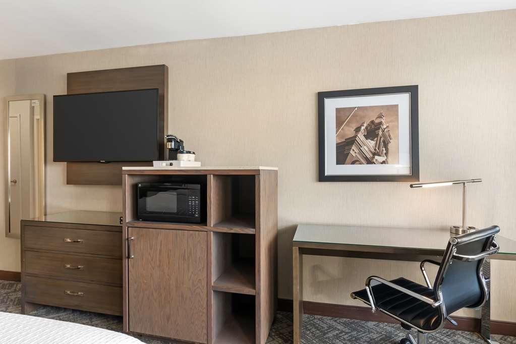 Best Western Plus Kansas City Sports Complex Hotel - photo 14