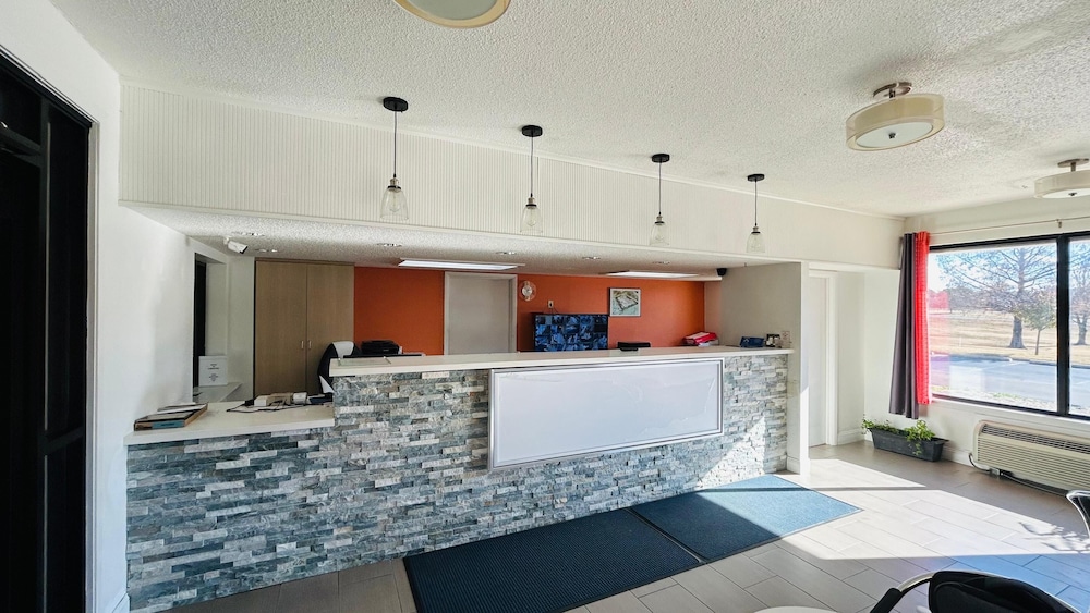 Super 7 Inn Mississippi - photo 2