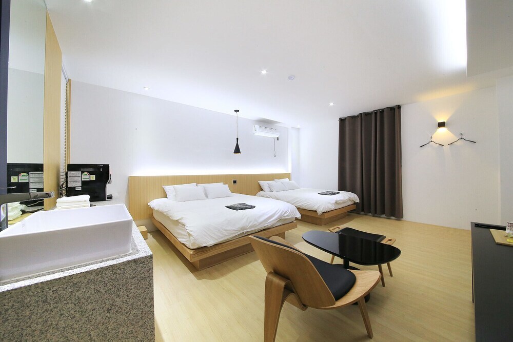 Indeokwon Brownstone — Anyang-Si — photo 5