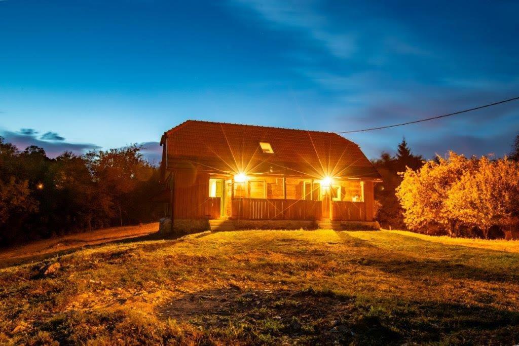 Bakina Iza in Duga Resa, Croatia