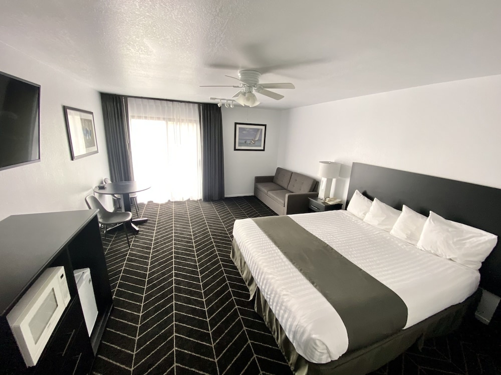 Masterpiece Hotel - photo 17