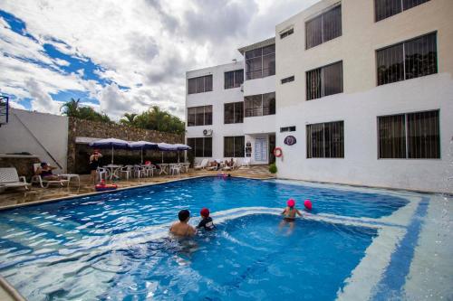 Blue Star Hotel — Melgar