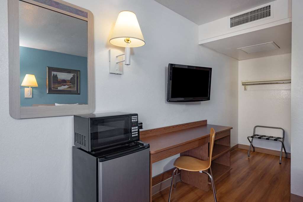 Travelodge by Wyndham Miles City - photo 13