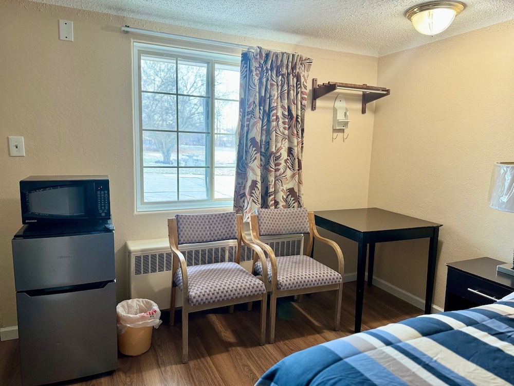 Gratiot View Motel - photo 41
