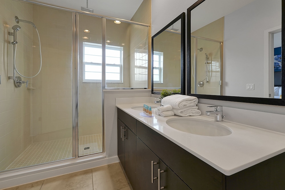 Regal Oaks Resort Vacation Townhomes by IDILIQ - photo 75