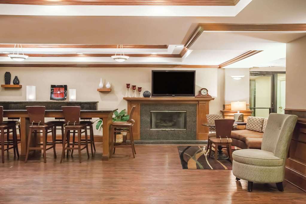 Wingate by Wyndham North Little Rock - photo 3