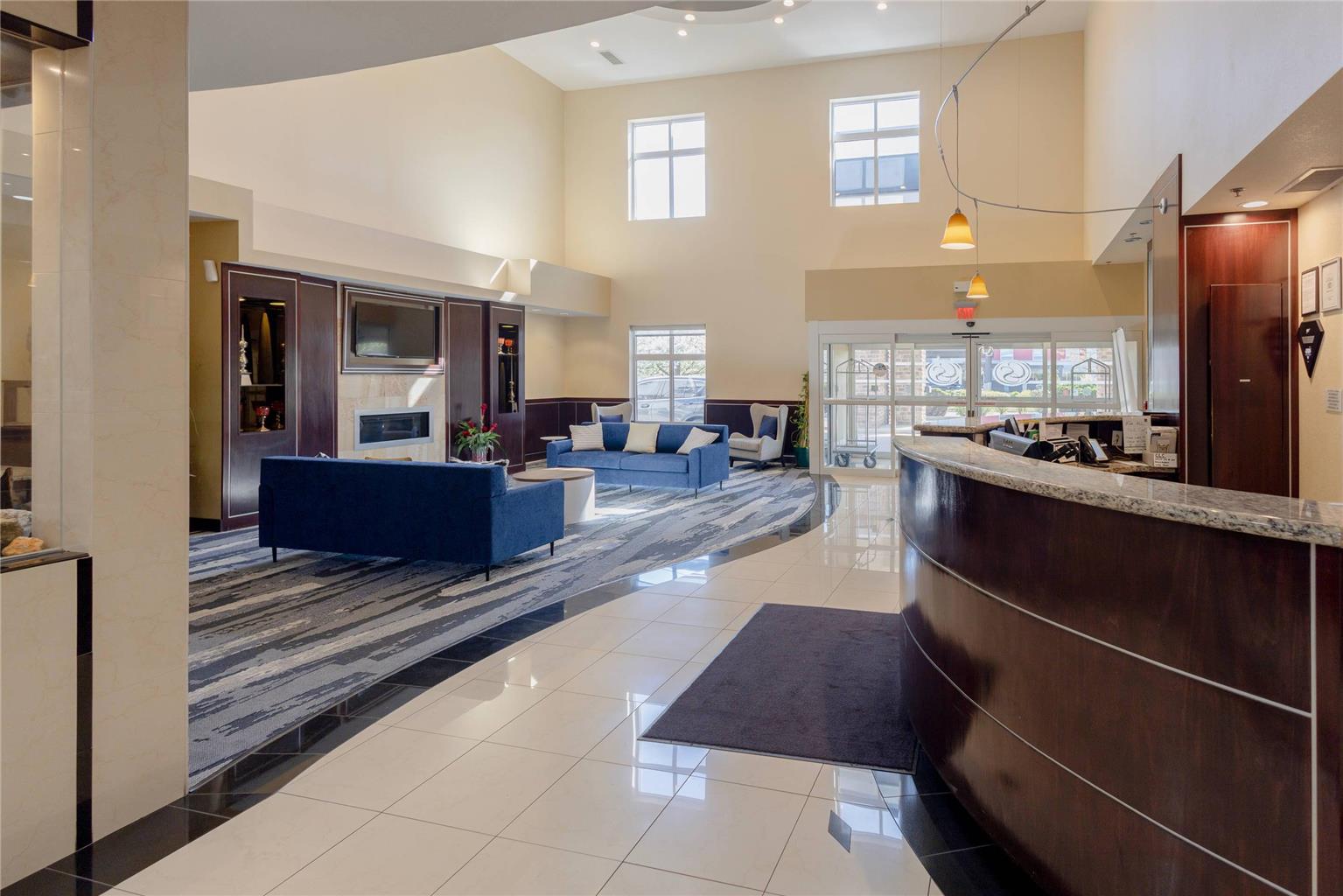 Comfort Suites Troy I75 - photo 11