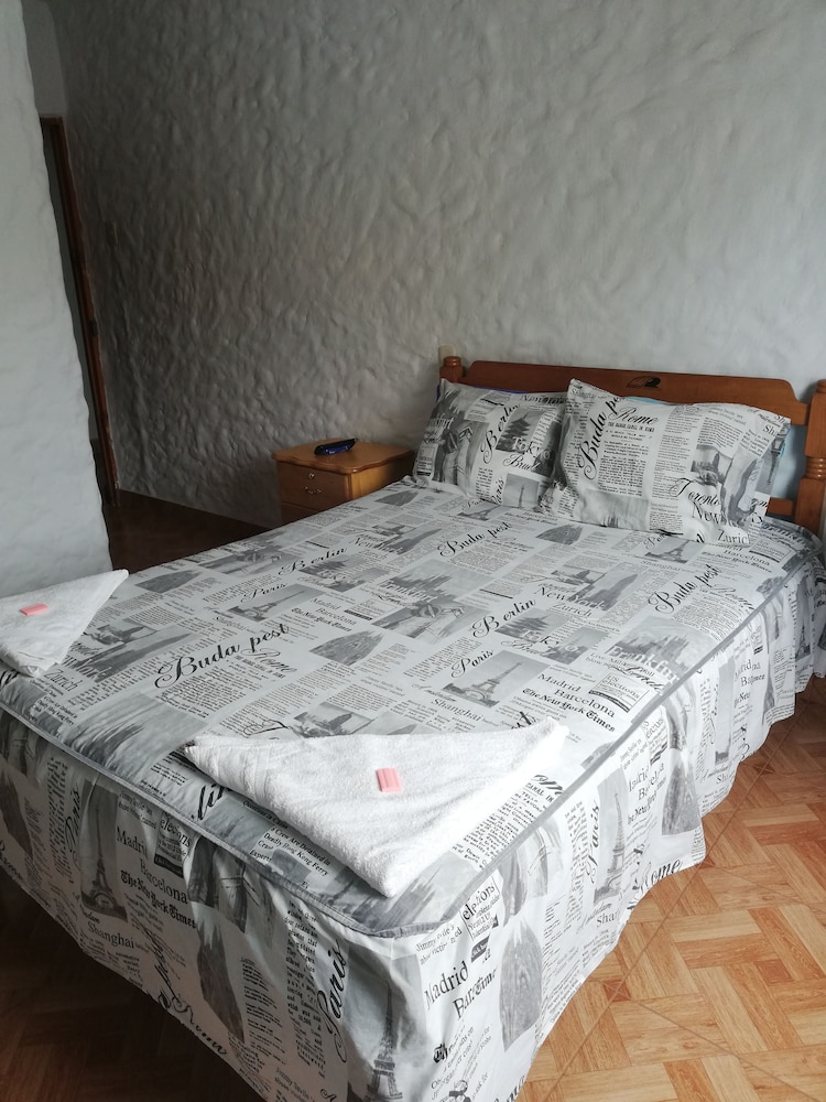 Hospedaje Restaurant Oceano in Huanchaco, Peru