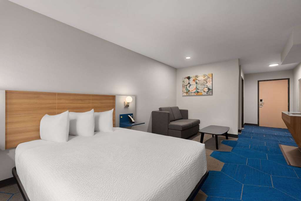 Microtel Inn & Suites by Wyndham Independence - photo 22