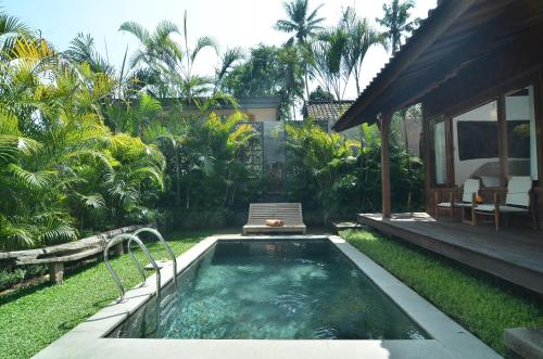 Kubu Manis Villa — 4-Star Luxury Hotel in Ubud, Indonesia