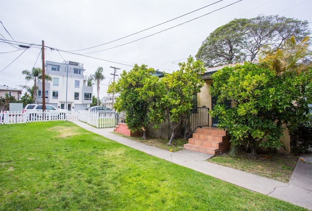 Orange Tree Cottages Downtown - photo 129