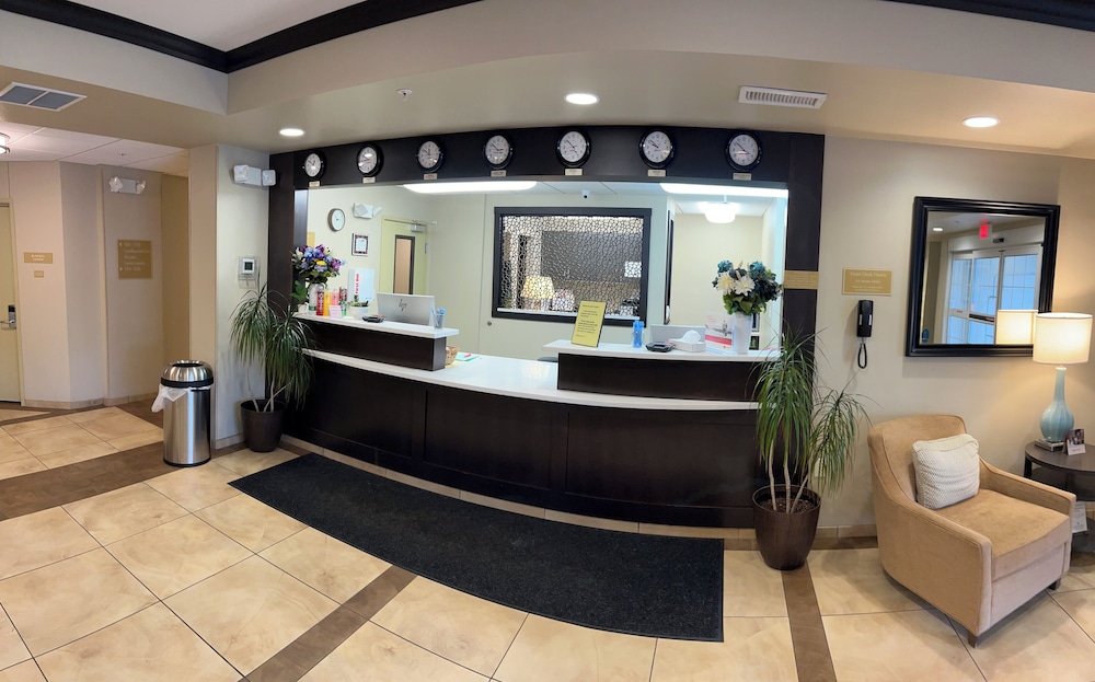 Candlewood Suites Bemidji Paul Bunyan an IHG Hotel - photo 4