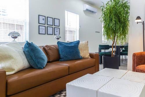 Houston Hideaway with King Bed Games Prime Location in Houston, United States