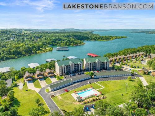 Condo #352 — 4-Star Luxury Hotel in Branson, United States