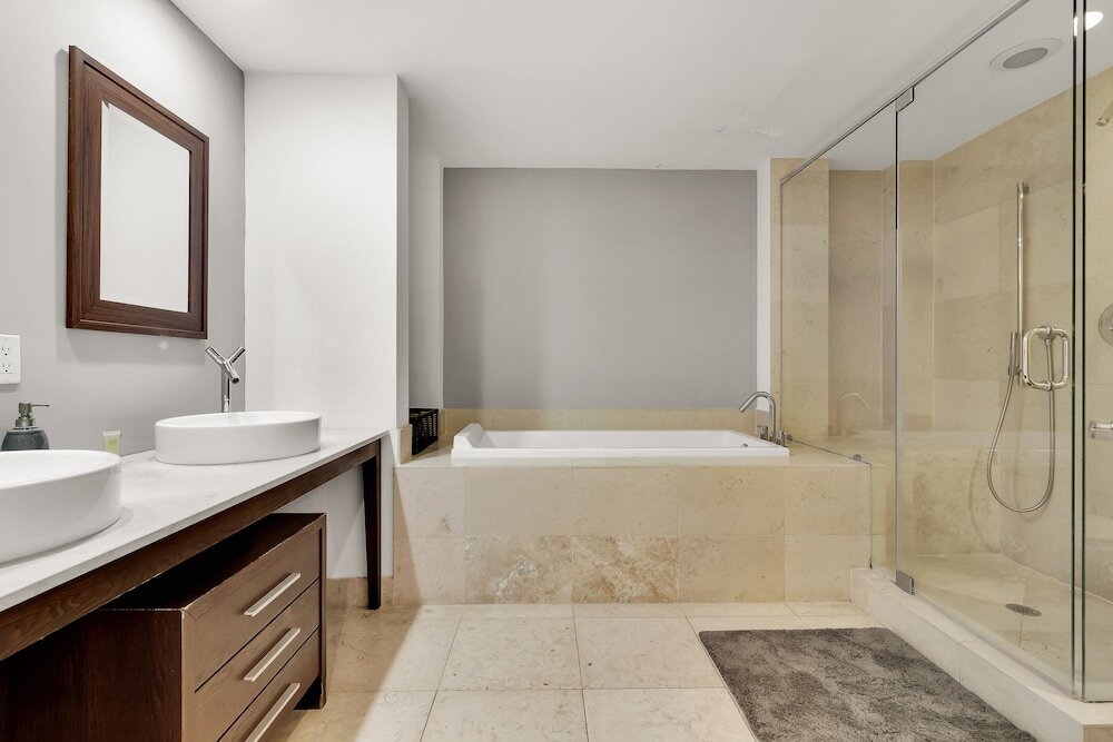 Majestic PH in Brickell Top Amenities - photo 11