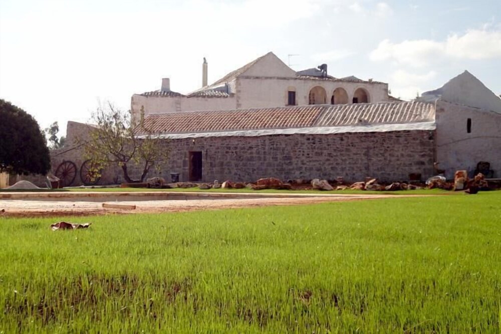 Masseria Genovese — Ceglie Messapica