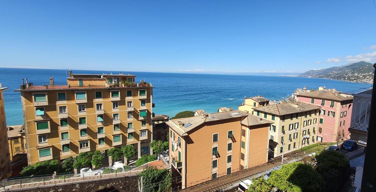 Palazzo degli Armatori appartamento storico — 4-Star Luxury Hotel in Camogli, Italy