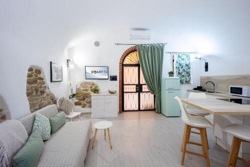 Casino E Ariston Theatre Studio Apartment in San Remo, Italy