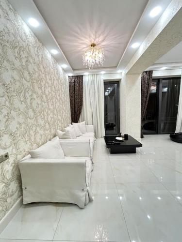 Axis Hippodrome Block II Apartment 170 m2