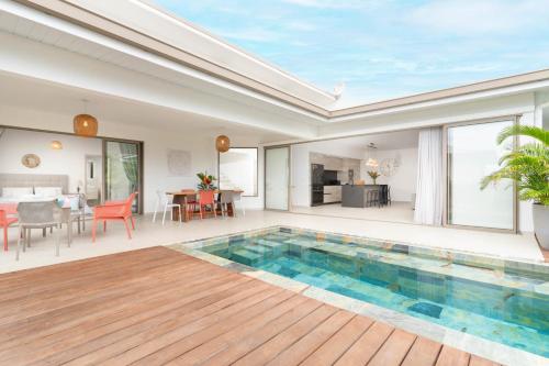 Villa Dolce Vita avec concierge — 4-Star Luxury Hotel in Punaauia, French Polynesia