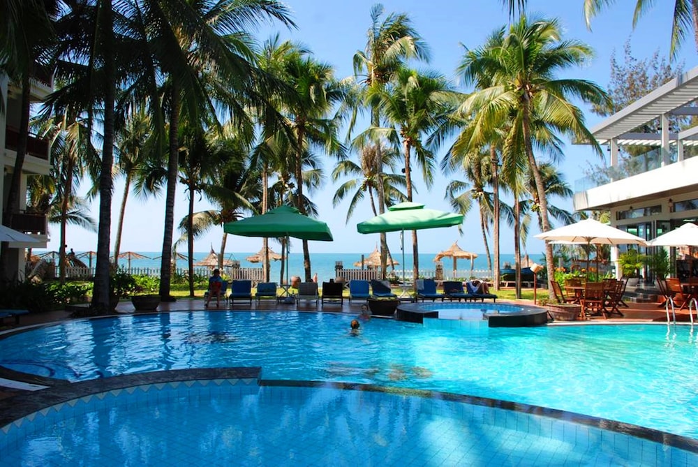 Canary Beach Resort - last minute hotel in Phan Thiet