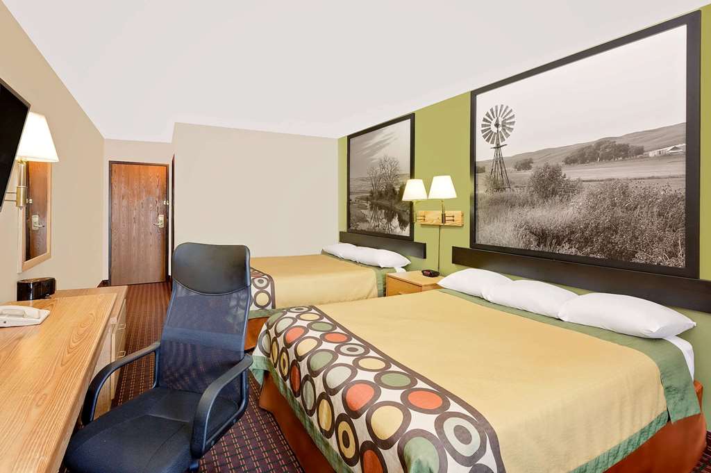 Super 8 by Wyndham Valentine NE - photo 21