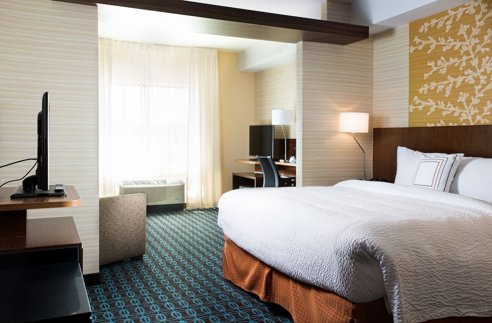 Fairfield Inn & Suites Rochester Mayo Clinic Area St. Marys - photo 5