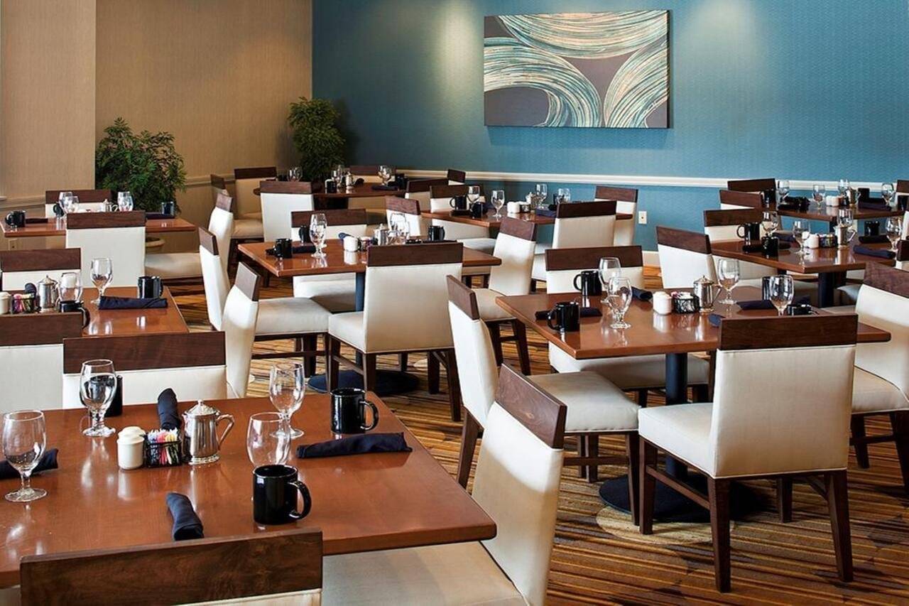 Hilton Scranton & Conference Center - photo 8