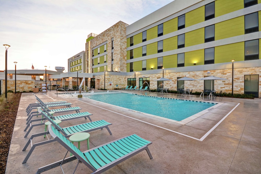 Home2 Suites by Hilton Plano Legacy West - photo 33