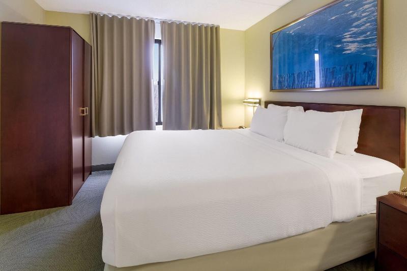 SpringHill Suites by Marriott Pittsburgh Washington - photo 64