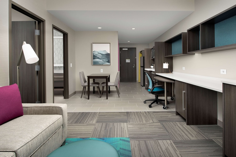 Home2 Suites by Hilton Denver Central Park - photo 8