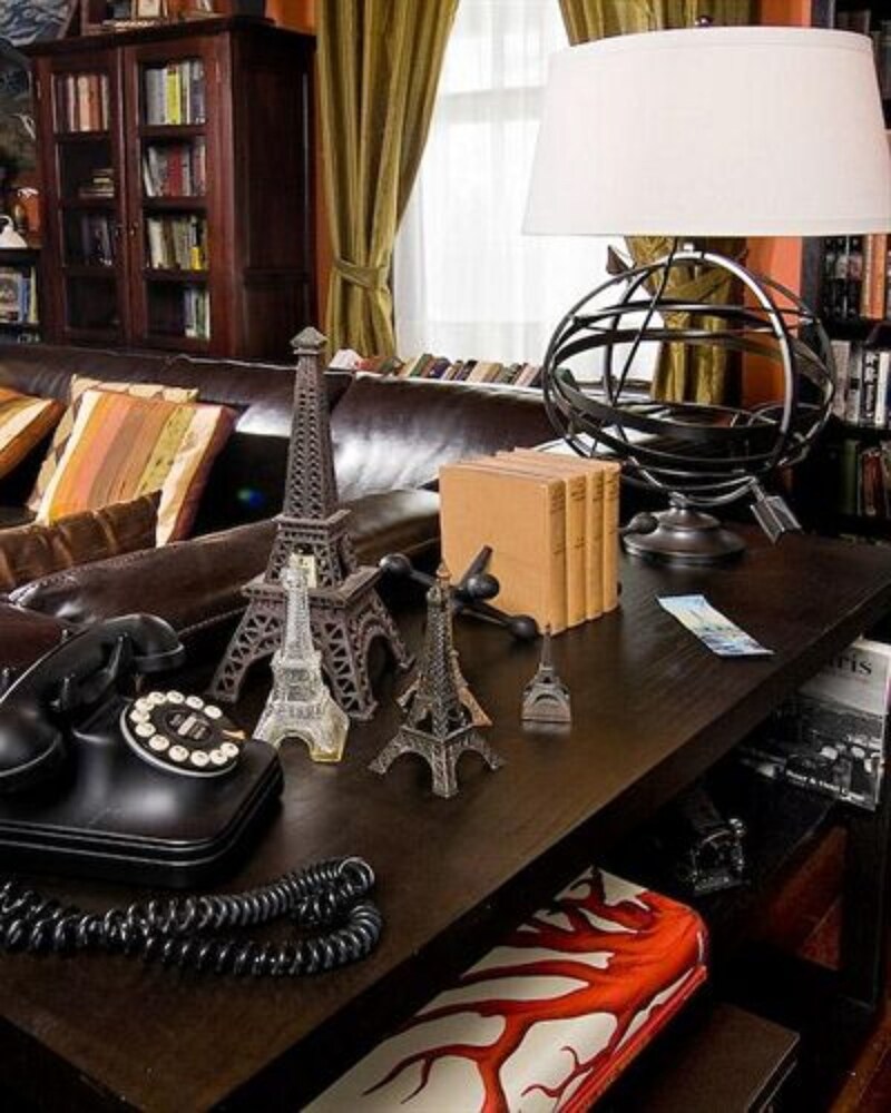 The Reynolds Mansion - photo 32