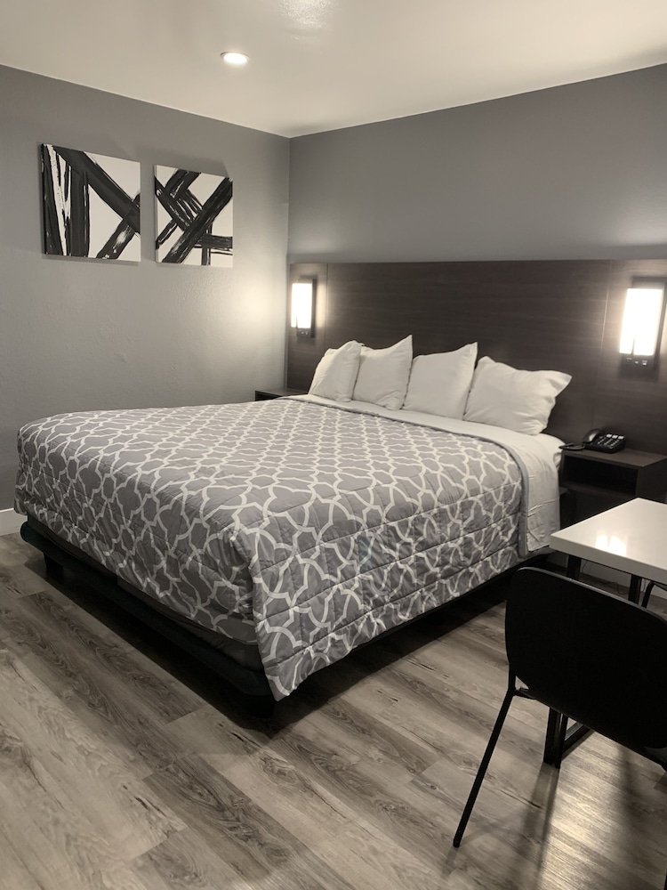 Motel Sakura - photo 15