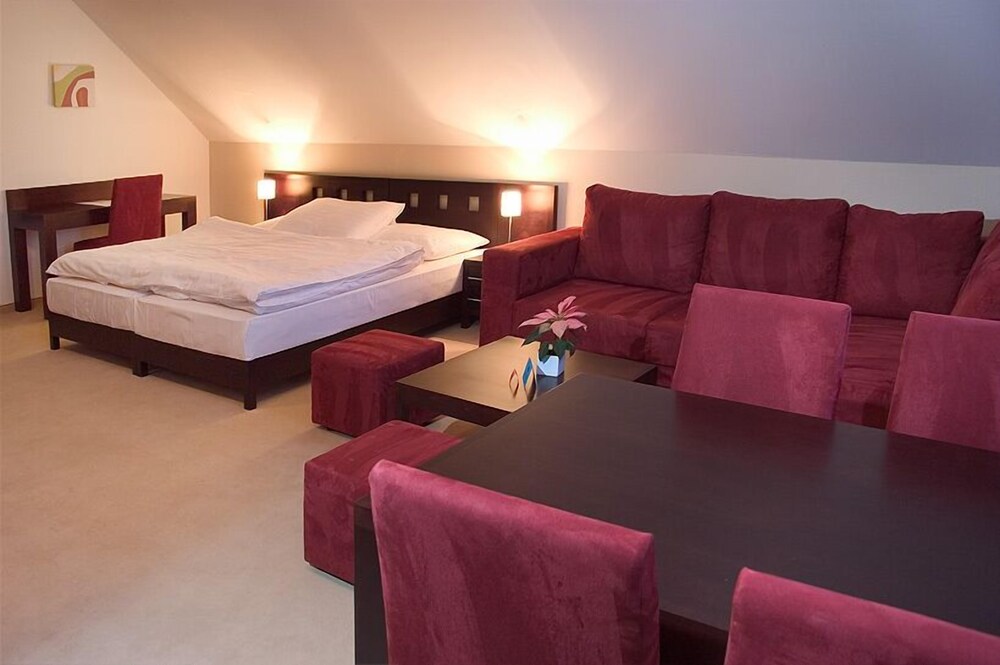 Hotel Tulipán — Vysoke Tatry — photo 2