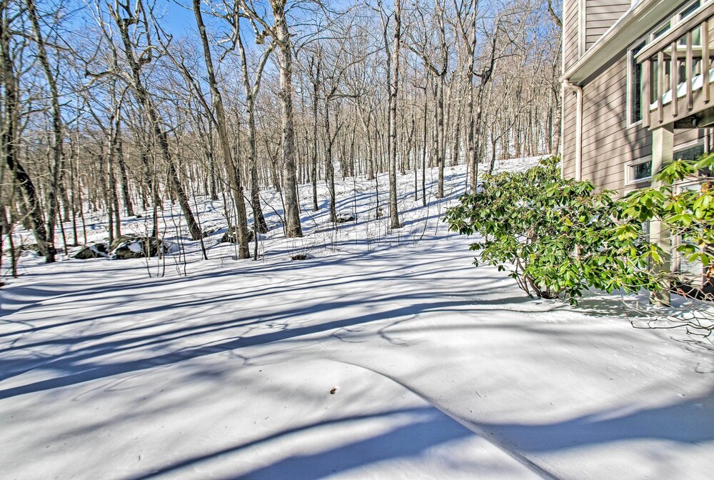 Wintergreen Resort Escape Walk to Ski Lift - photo 17