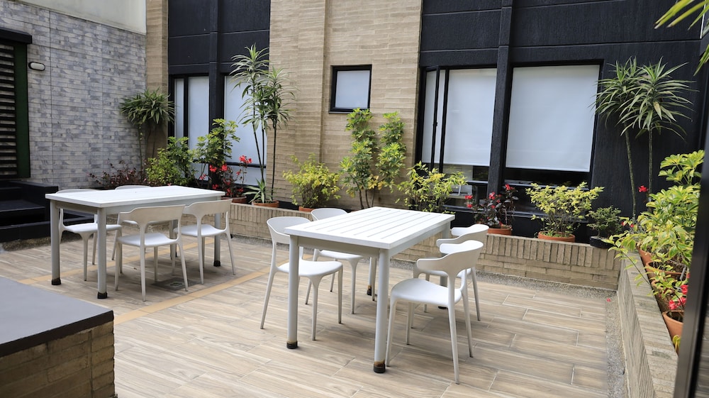 Connect Bogota - last minute hotel in Bogota