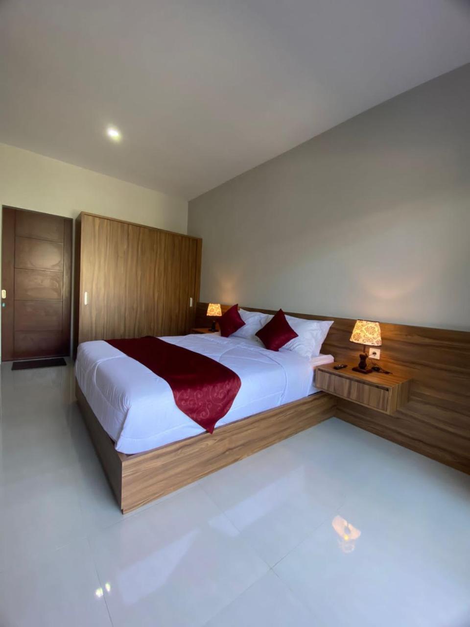 Pondok Puspa Sumekar — Seminyak