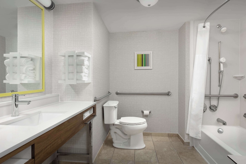 Hampton Inn & Suites Orlando North Altamonte Springs - photo 26