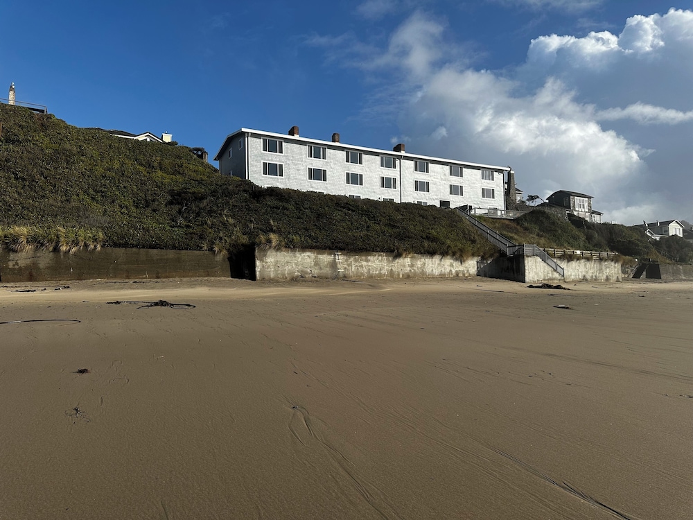 West Beach Suites - photo 137