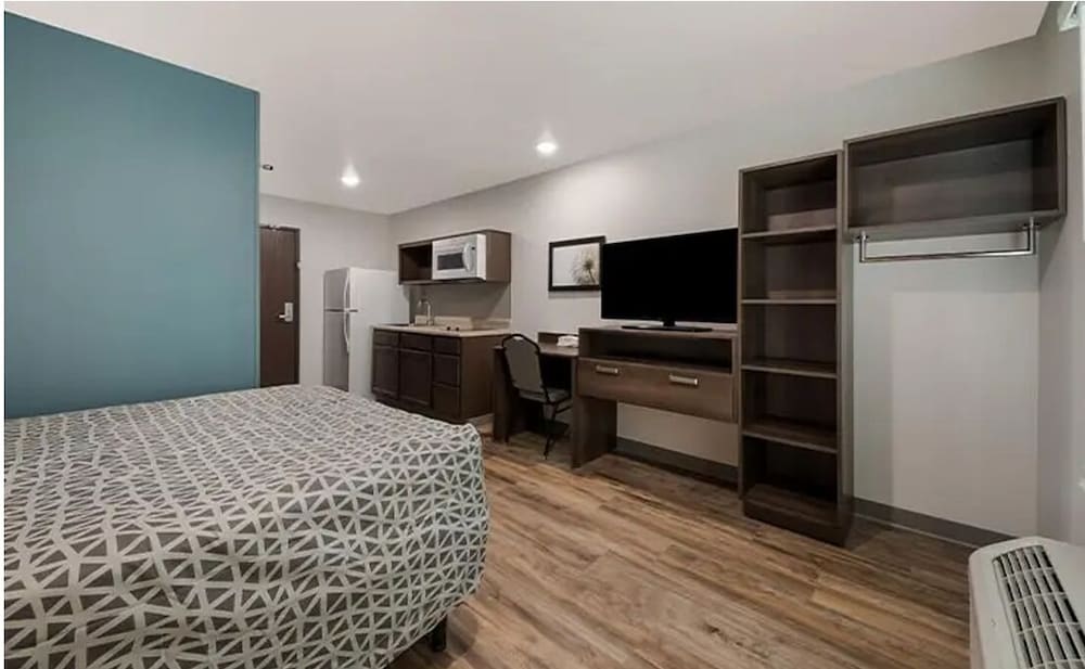 WoodSpring Suites Hermitage Nashville Airport - photo 17