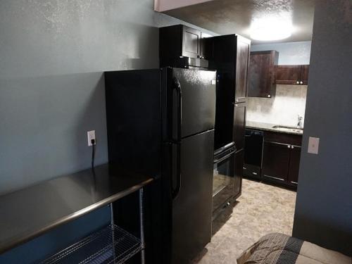 Riverfront Studio Suites - photo 13