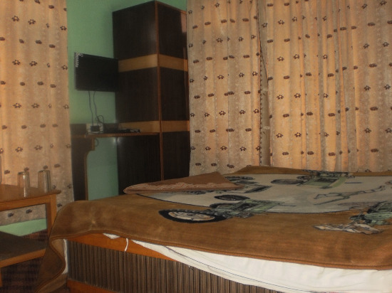 Hotel Sara - carbon neutral hotel in Srinagar