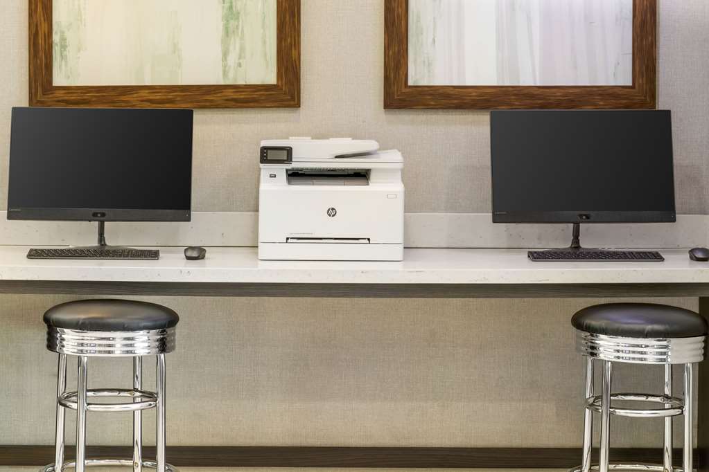 Best Western Plus Gardena Inn & Suites - photo 39