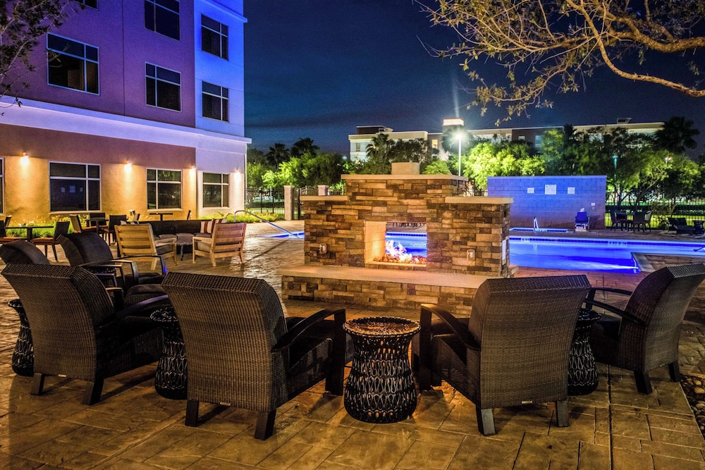 Cambria Hotel McAllen Convention Center - photo 34