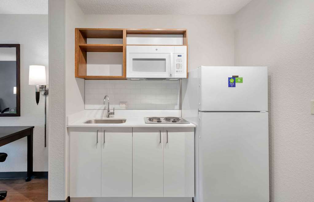 Extended Stay America Premier Suites Miami Downtown Brickell - photo 12